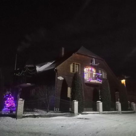 Pid Goroyu Hotel Chorna Tysa ภายนอก รูปภาพ